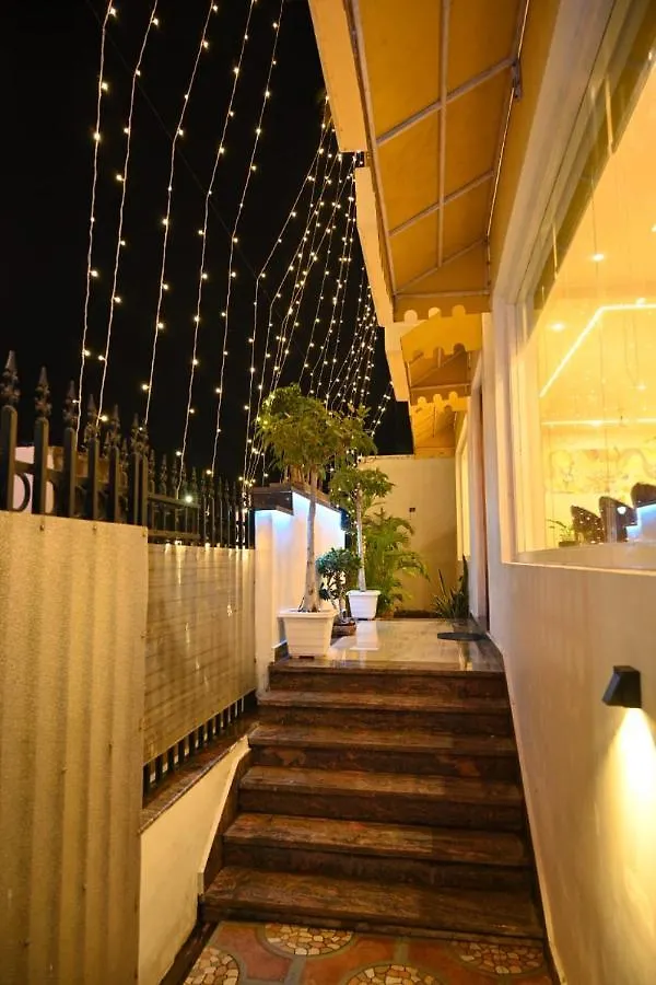 Hotel Ganga Graden Varanasi
